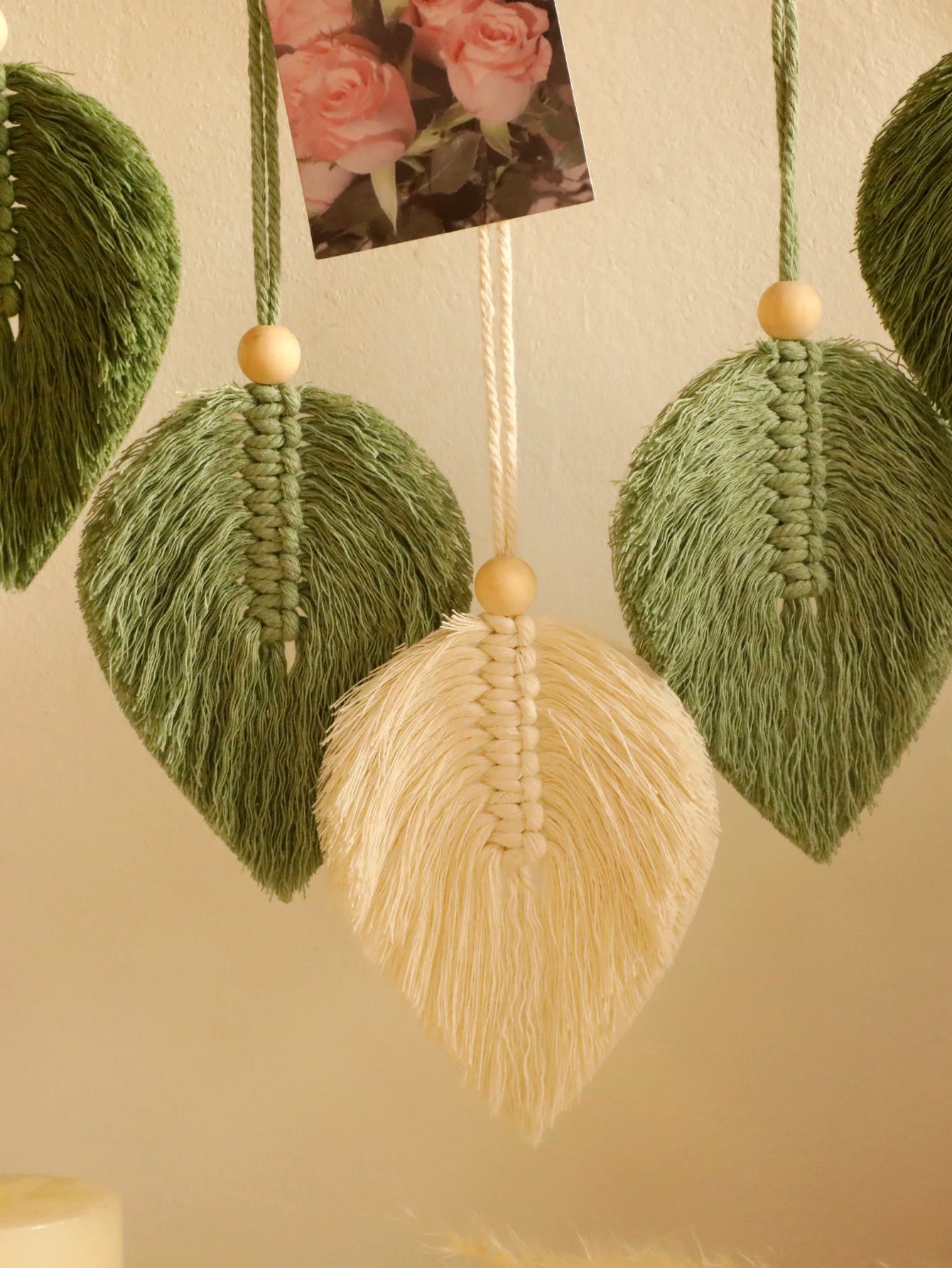 Leaf Macrame Floating Wall Hanging