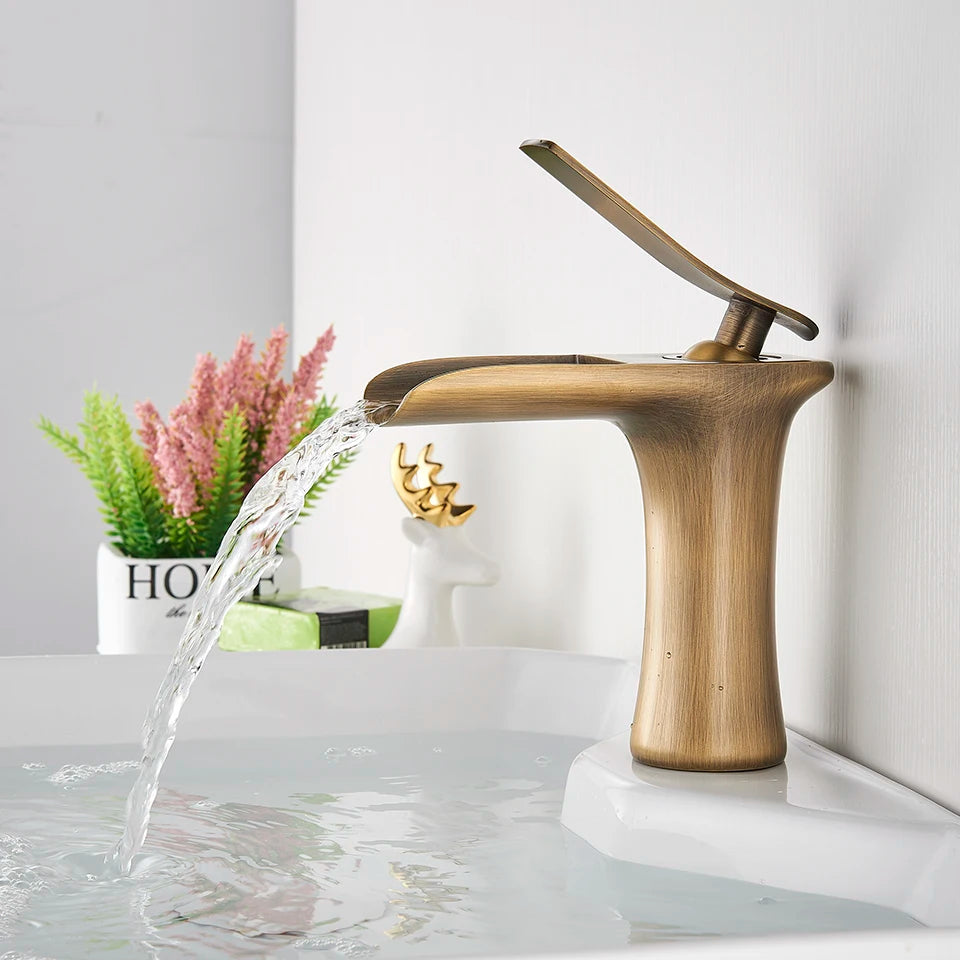 gold basin faucets​