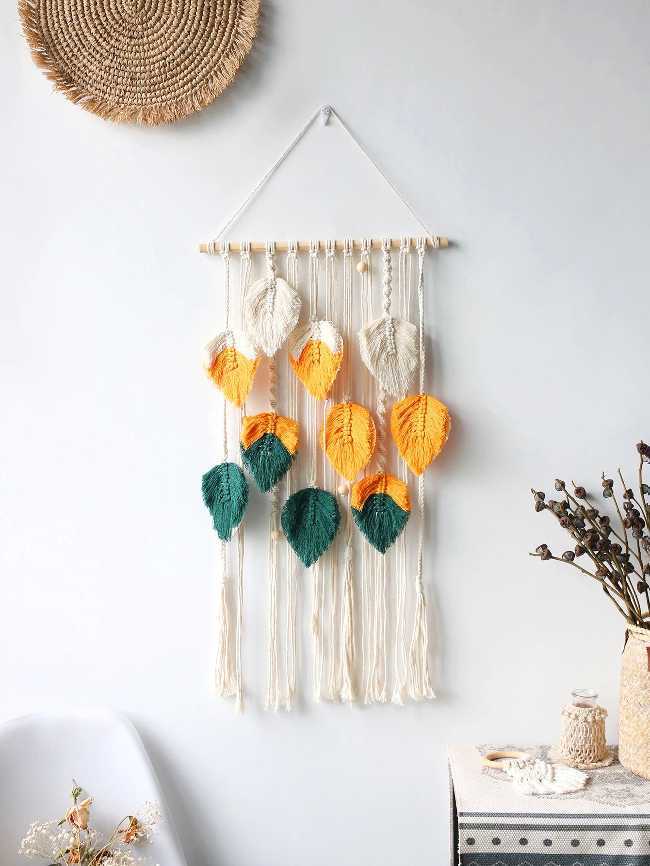 wall hanging macrame decor